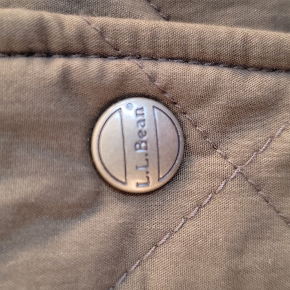 LL Bean Olive Vest - Picture 2 of 5